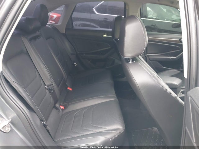 3VWG57BU1KM133467 Volkswagen 1.4 tsi