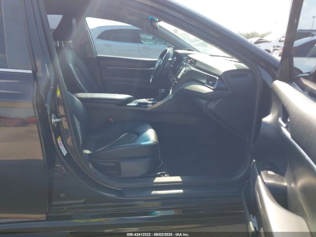 2019 TOYOTA CAMRY 4T1B11HK1KU756025 Photo 4