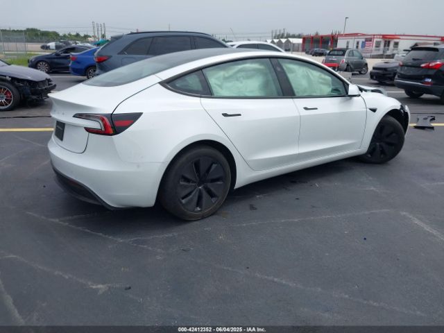 2025 TESLA MODEL 3 5YJ3E1EA2SF981877 Photo 3