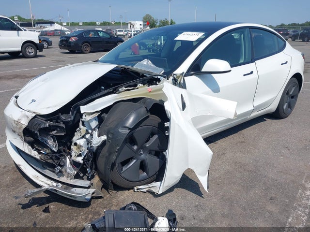 2023 TESLA MODEL 3 5YJ3E1EA5PF555642 Photo 1