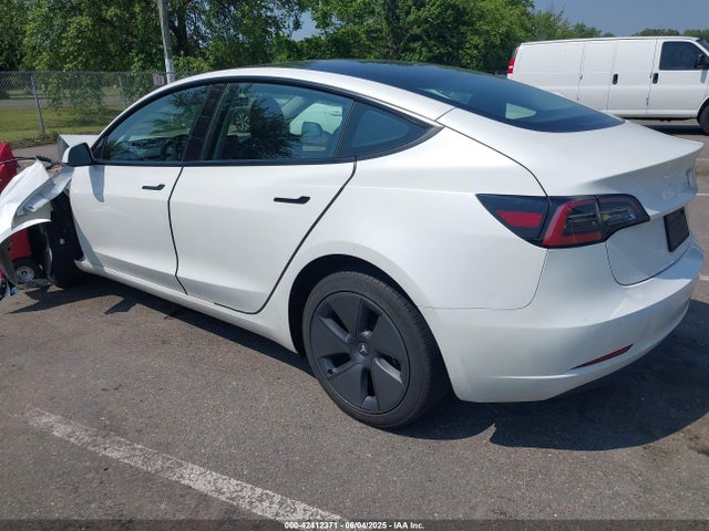 2023 TESLA MODEL 3 5YJ3E1EA5PF555642 Photo 2