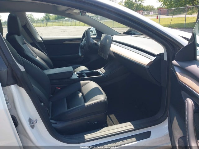 2023 TESLA MODEL 3 5YJ3E1EA5PF555642 Photo 4