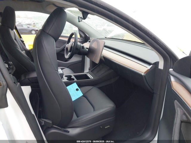 2024 TESLA MODEL Y 7SAYGDEE8RF150210 Photo 4
