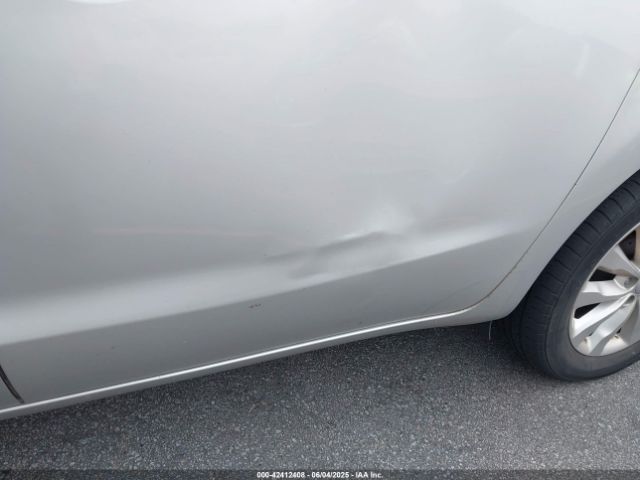 KNDMC5C14H6280749 KIA SEDONA EX