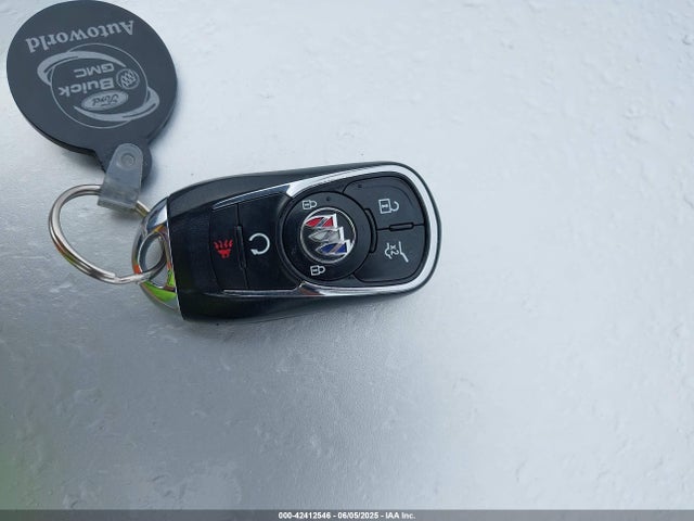 5GAERBKW3PJ128439 Buick lfy