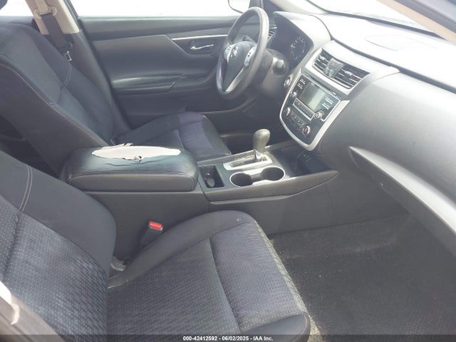 1N4AL3AP5GC209578 Nissan 2016