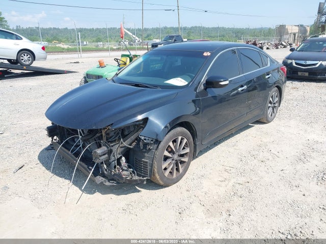 1N4AL3AP7GC135399 Nissan 2016