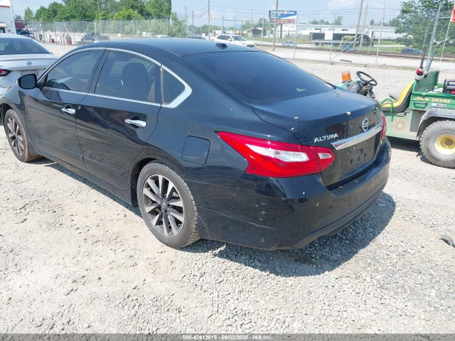 1N4AL3AP7GC135399 Nissan 2016