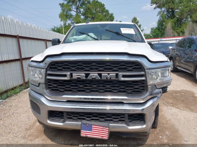 3C6UR5CJ4KG670813 RAM 2500