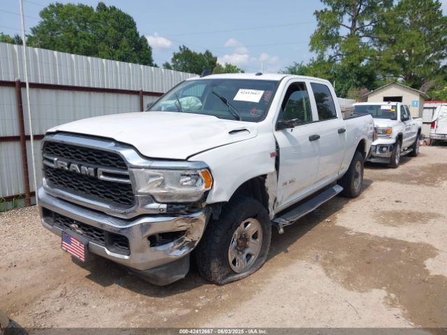 3C6UR5CJ4KG670813 RAM 2500