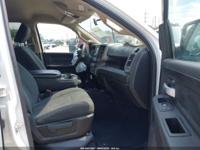 3C6UR5CJ4KG670813 RAM 2500