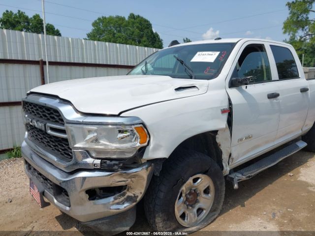 3C6UR5CJ4KG670813 RAM 2500