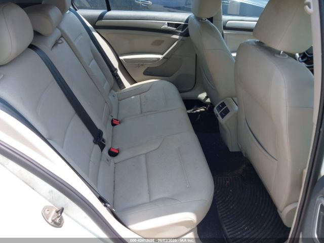 3VW2A7AU6FM097563 Volkswagen Golf Tdi S 4-door