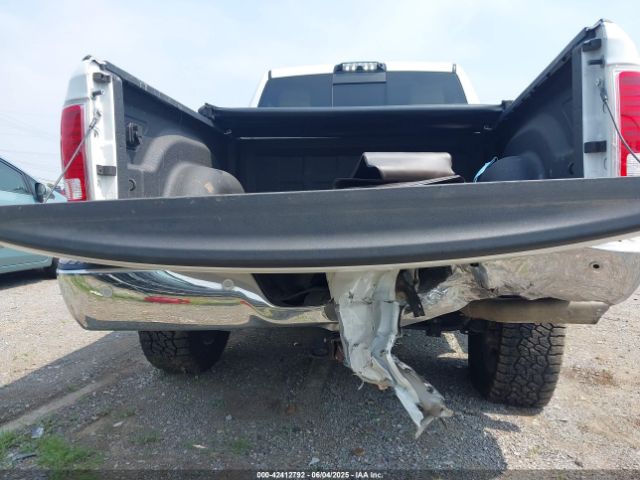 3C6UR5FL1JG101218 RAM 2500 Laramie  4x4 6'4 Box