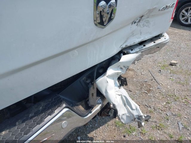 3C6UR5FL1JG101218 RAM 2500 Laramie  4x4 6'4 Box