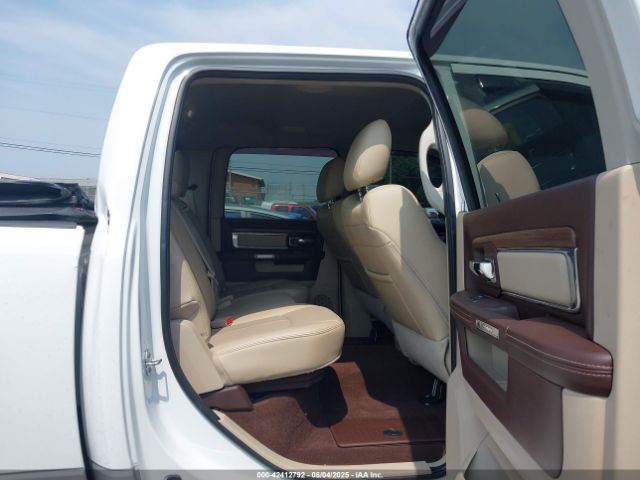 3C6UR5FL1JG101218 RAM 2500 Laramie  4x4 6'4 Box