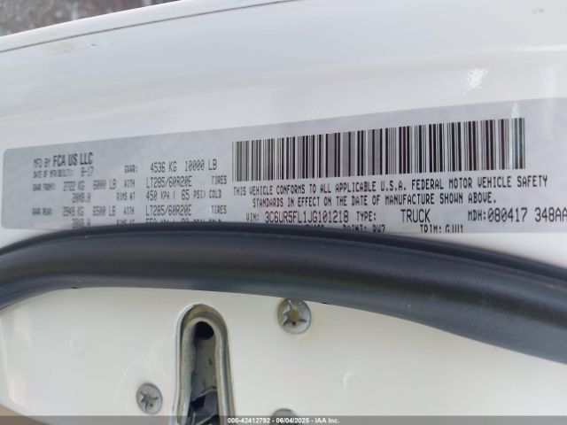 3C6UR5FL1JG101218 RAM 2500 Laramie  4x4 6'4 Box