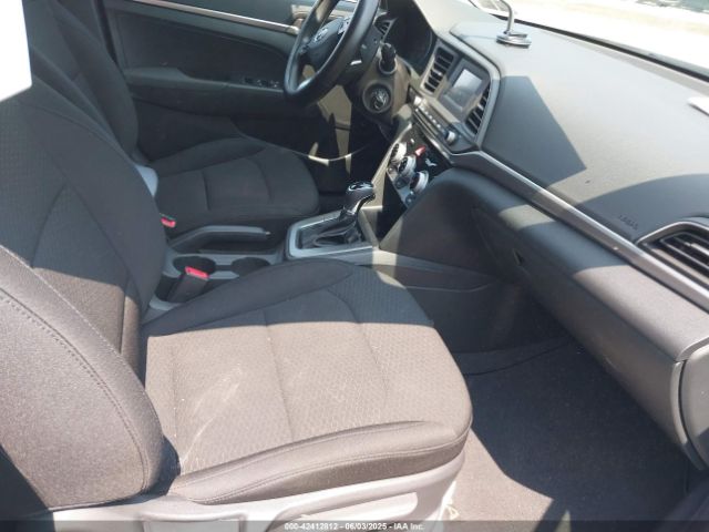 5NPD74LF1KH490037 Hyundai ELANTRA SE