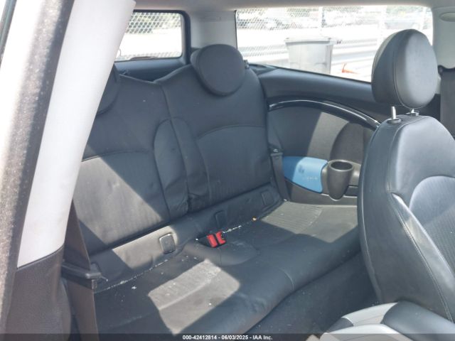 2008 MINI COOPER S CLUBMAN WMWMM33598TP71014 Photo 7