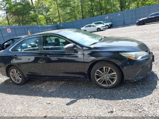 4T1BD1FK2FU172698 Toyota Camry Hybrid Le