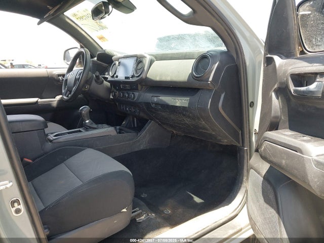 3TMCZ5AN8PM546398 Toyota Tacoma Trd Off Road