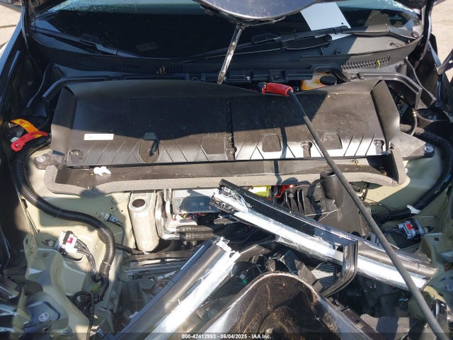 2026 TESLA MODEL Y 7SAYGDEE6TF358741 Photo 9