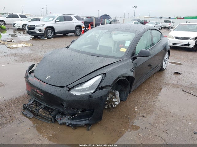2022 TESLA MODEL 3 5YJ3E1EB5NF115555 Photo 1