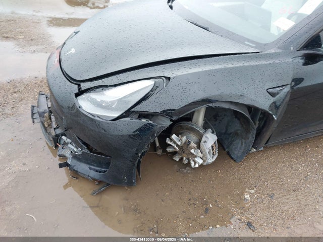 2022 TESLA MODEL 3 5YJ3E1EB5NF115555 Photo 5