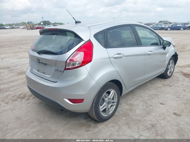 Ford 2019 2019 3FADP4EJ6KM121269 Image 4
