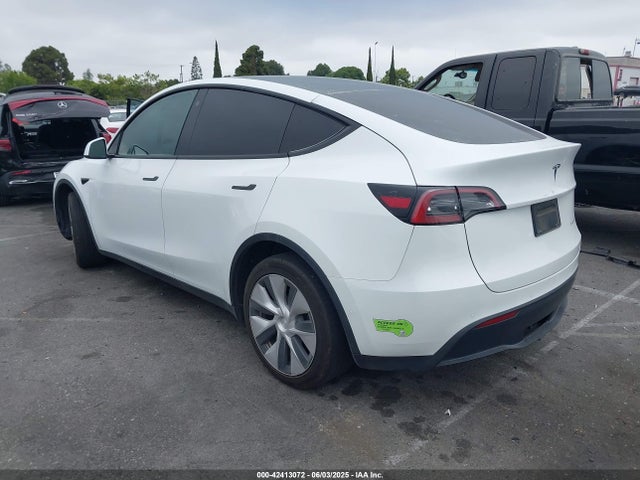 7SAYGAEEXPF582955 Tesla 2023