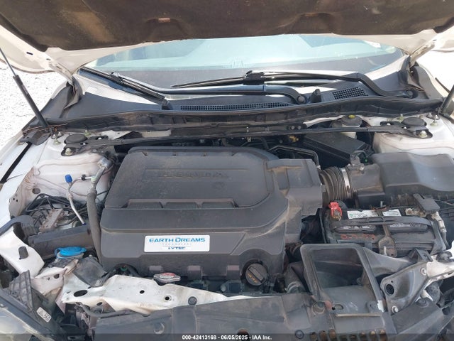 Honda j35y1 2015 1HGCR3F88FA006442 Image 10