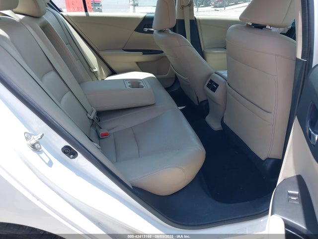 Honda j35y1 2015 1HGCR3F88FA006442 Image 8