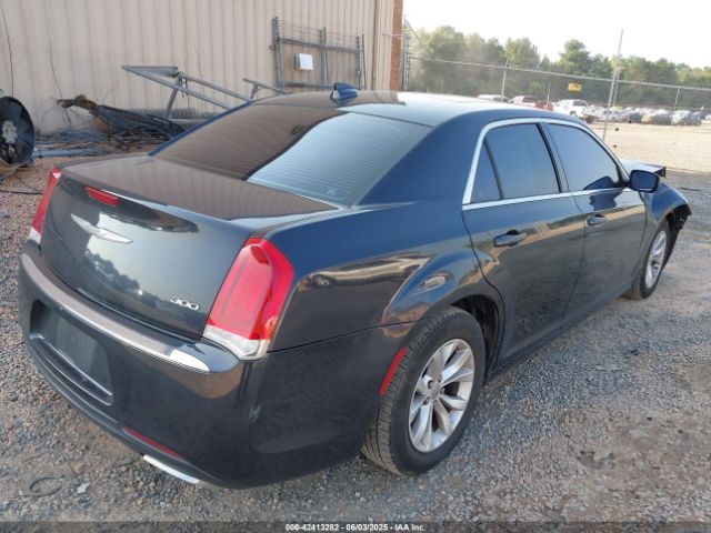 2C3CCAAG8FH929898 Chrysler 300
