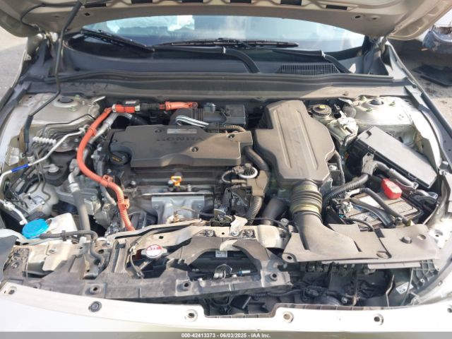 2018 HONDA ACCORD HYBRID 1HGCV3F97JA017073 Photo 9