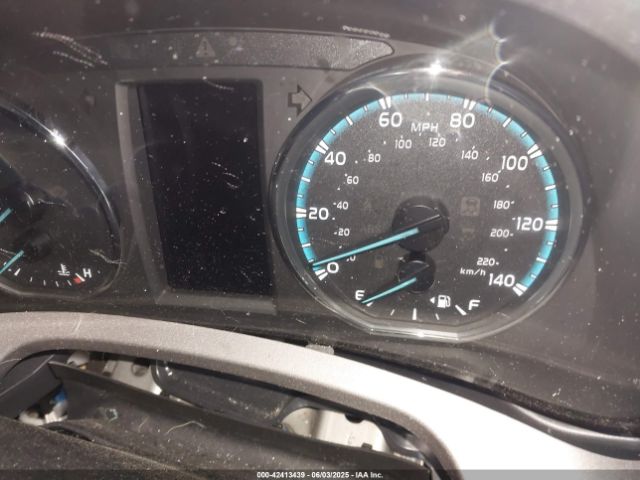 2018 TOYOTA RAV4 HYBRID JTMRJREV5JD233945 Photo 6