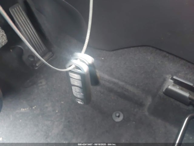 3MYDLBYV5JY317351 Toyota p5v