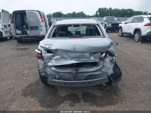 3MYDLBYV5JY317351 Toyota p5v