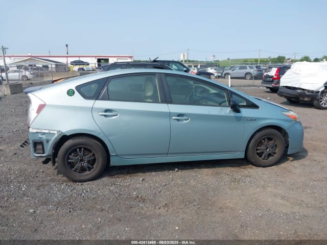 JTDKN3DU6F1962900 Toyota Prius