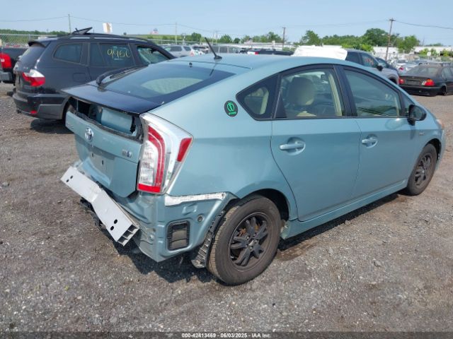 JTDKN3DU6F1962900 Toyota Prius