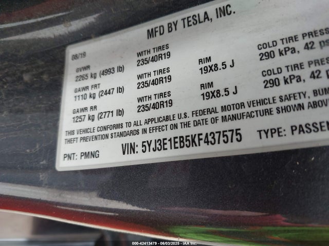 2019 TESLA MODEL 3 5YJ3E1EB5KF437575 Photo 8