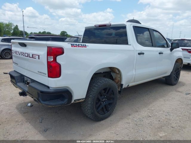 3GCPDCED9NG670021 Chevrolet Silverado 1500 4wd  Short Bed Custom Trail Boss
