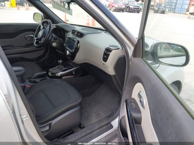 KNDJP3A54E7731203 KIA SOUL +