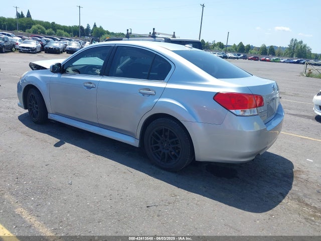 Subaru 2.5na u5 2014 4S3BMBL66E3035771 Image 3