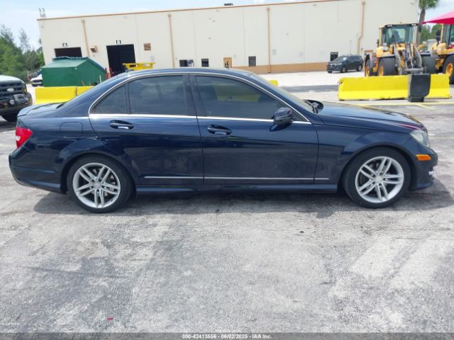 WDDGF4HB9EA959513 Mercedes-Benz C 250 Luxury/sport