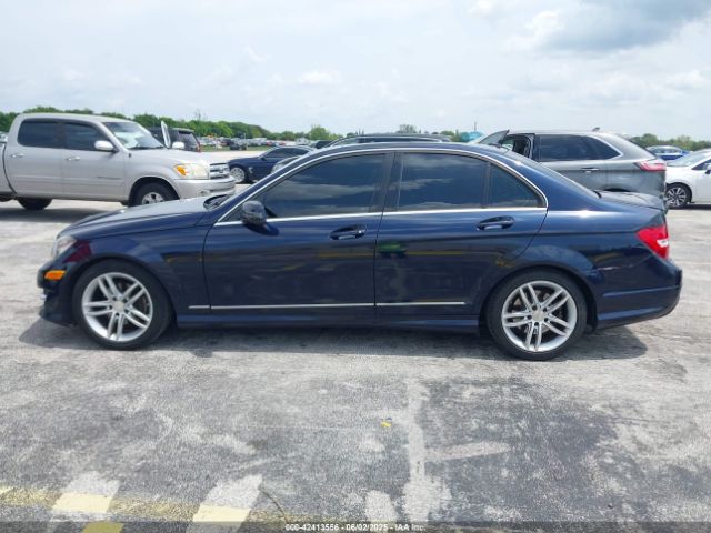 WDDGF4HB9EA959513 Mercedes-Benz C 250 Luxury/sport