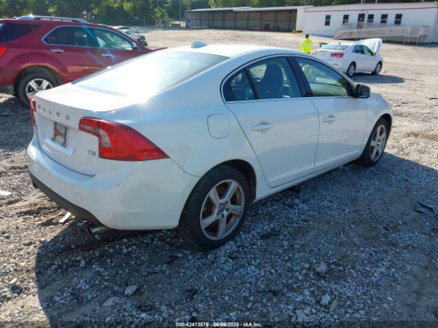 2013 VOLVO S60 YV1612FS1D2202815 Photo 3