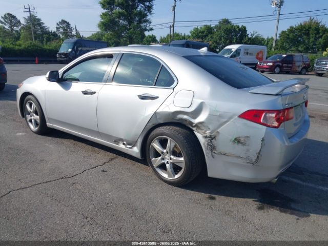 2011 ACURA TSX JH4CU2F69BC016528 Photo 2