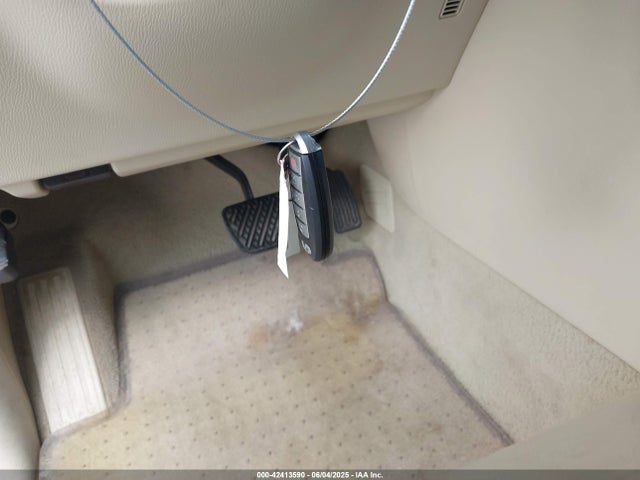 JN8AZ2NF9F9570381 Infiniti QX80