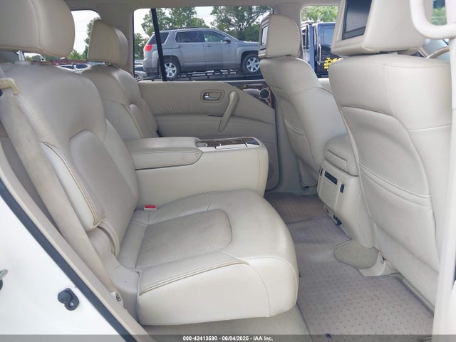 JN8AZ2NF9F9570381 Infiniti QX80