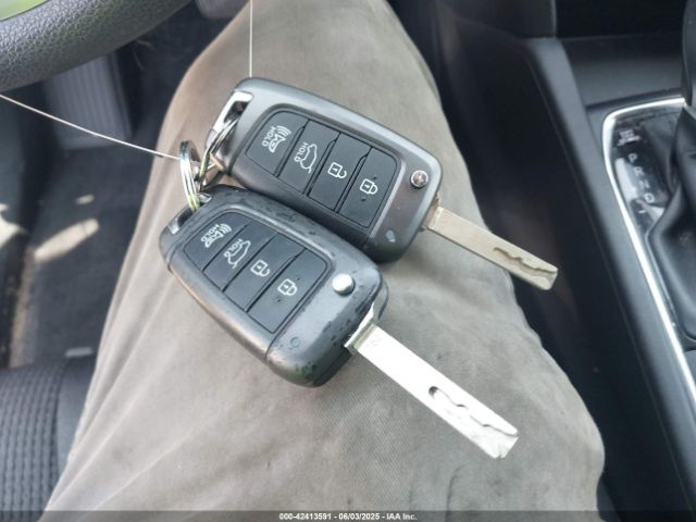2019 HYUNDAI SANTA FE 5NMS23AD6KH112830 Photo 10